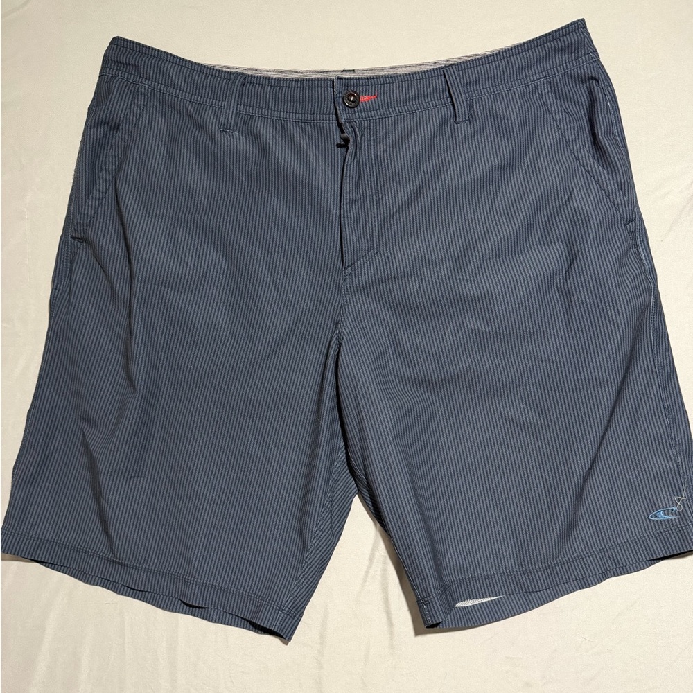 o'neill black and blue striped flat front shorts,zip fly, men's 40